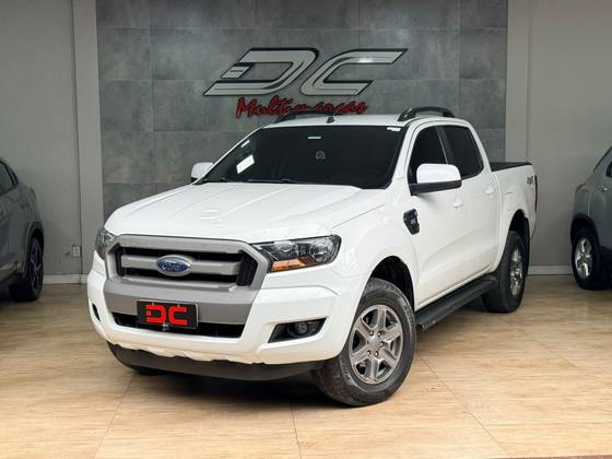 FORD RANGER 2.2 XLS 4X4 CD 16V DIESEL 4P MANUAL FORD RANGER 2.2 XLS 4X4 CD 16V DIESEL 4P MANUAL